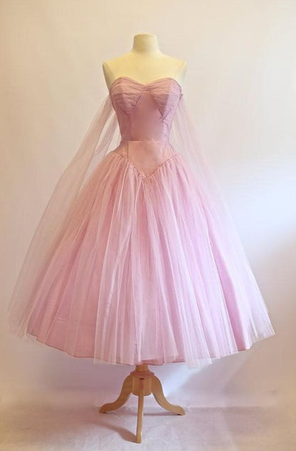 Cute Ball Gown Sweetheart Birthday Outfit Vintage Homecoming Dress C1022