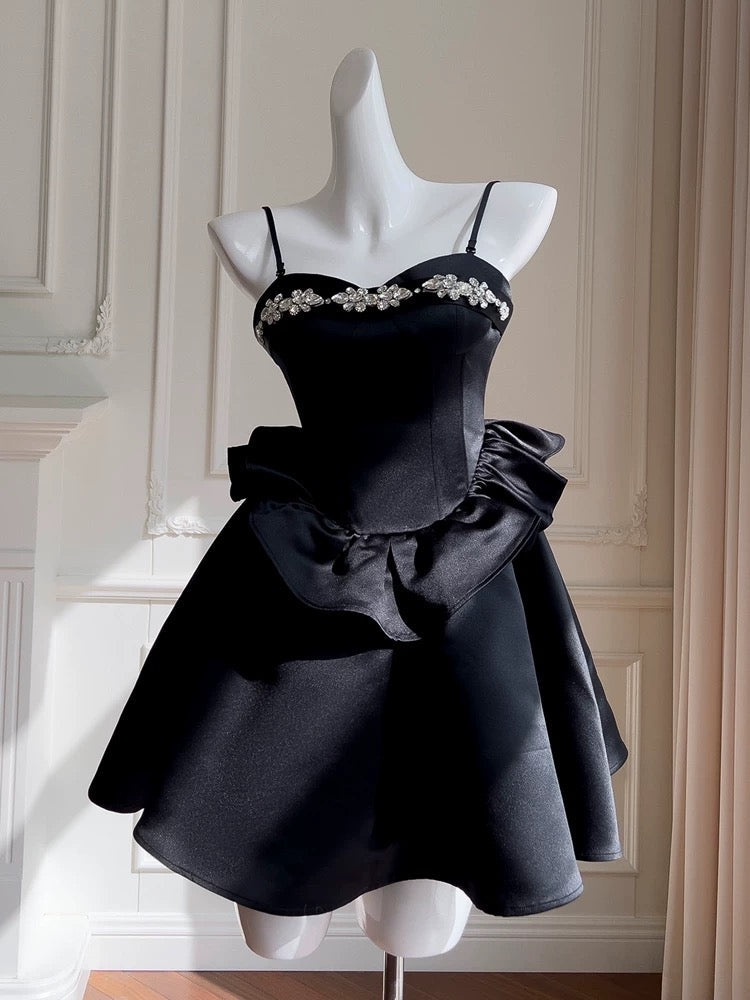 Cute A Line Spaghetti Straps Black Satin Homecoming Dresses Birthday Outfits With Beads C2232