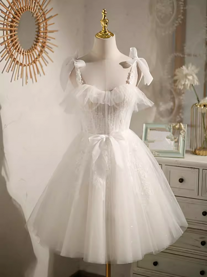 Elegant Ball Gown Straps Tulle Party Dress White Homecoming Dresses C434