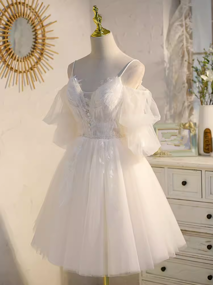 Elegant Ball Gown Straps Tulle Party Dress White Homecoming Dresses C440