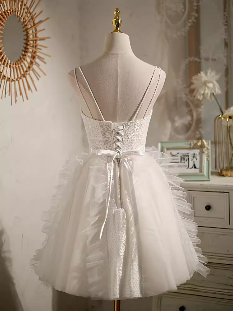 Cute Ball Gown Straps White Birthday Outfits Tulle Lace Homecoming Dresses C552