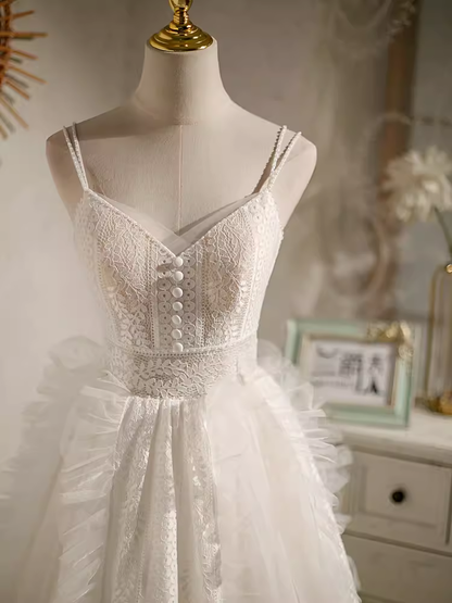 Cute Ball Gown Straps White Birthday Outfits Tulle Lace Homecoming Dresses C552