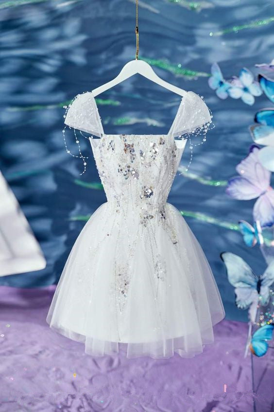 Simple Ball Gown Tulle Short Birthday Outfits White Homecoming Dress C890