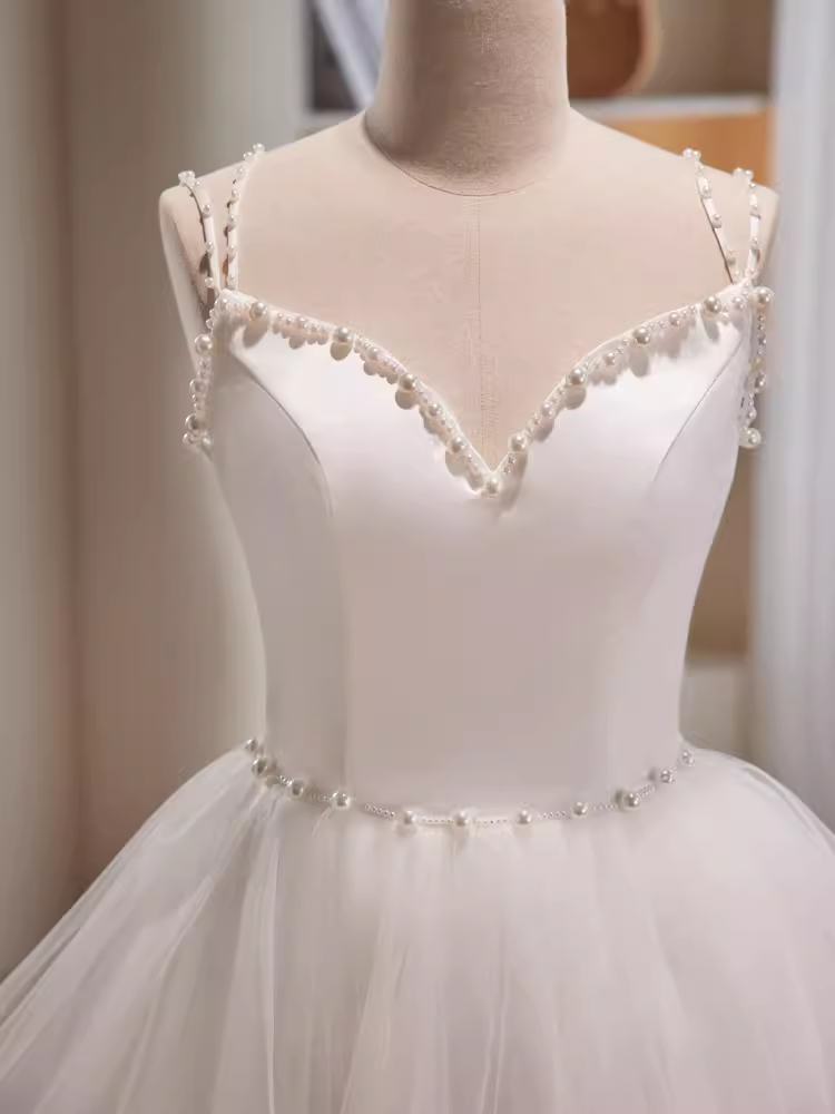 Modest Ball Gown Straps White Tulle Birthday Outfits Homecoming Dress C941