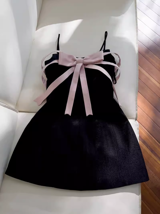 Unique A line Straps Satin Black Homecoming Dress 18th Birthday Outfits C971