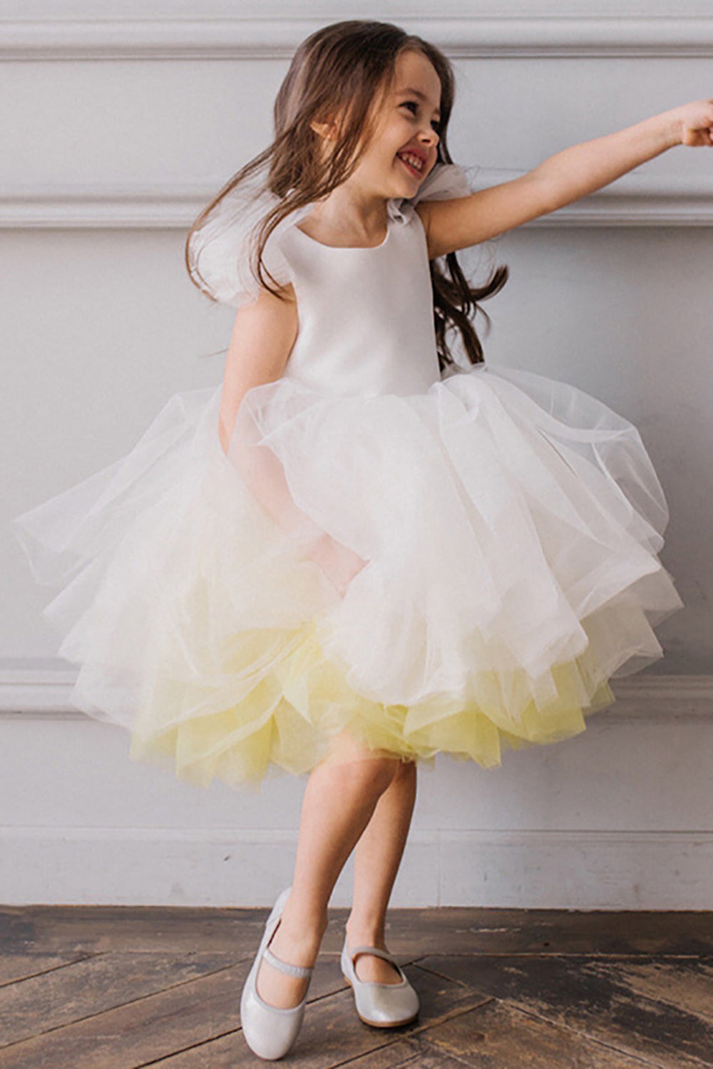 A-Line Tulle Open Back Light Yellow Flower Girl Dress