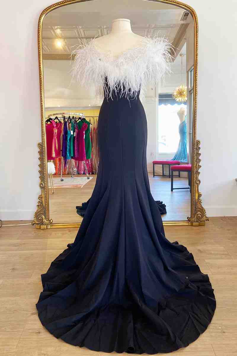 Sophia | Long Black High Slit Prom Dress with White Feather