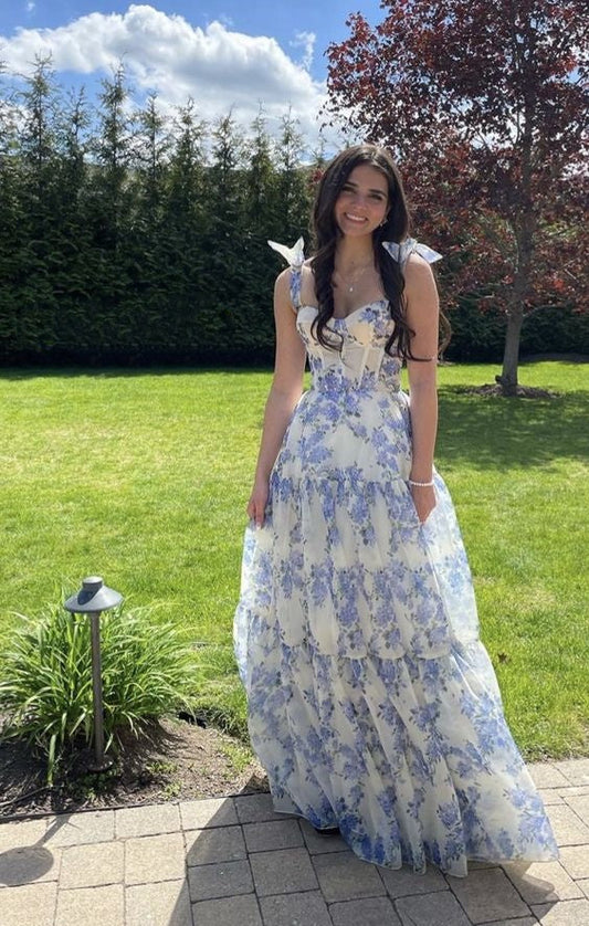 Lovely Floral A-Line Chiffon Junior/Senior Prom Dresses