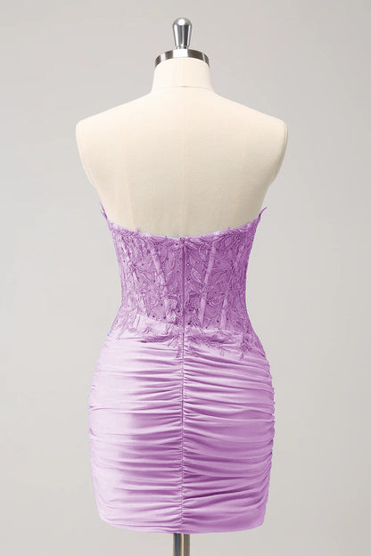 Lilac Strapless Corset Pleated Tight Homecoming Dress with Appliques