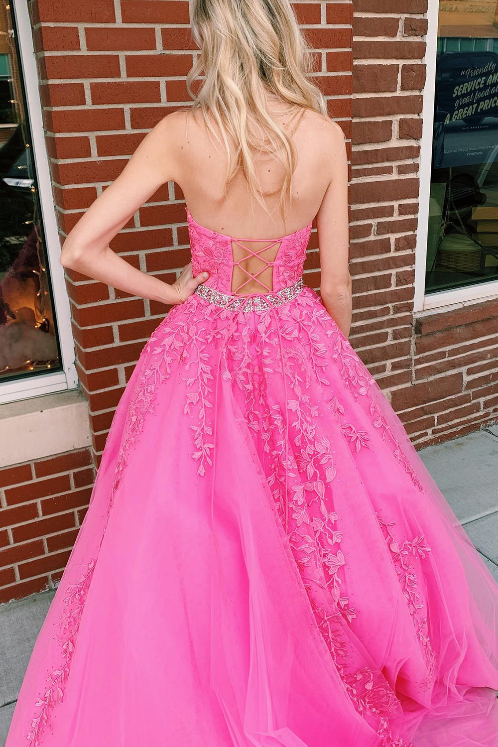 Nyla |A-line Hot Pink Halter Tulle Prom Dress With Appliques