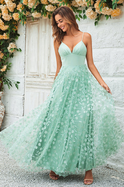 Charming A Line Spaghetti Straps Green Long Bridesmaid Dress with Appliques