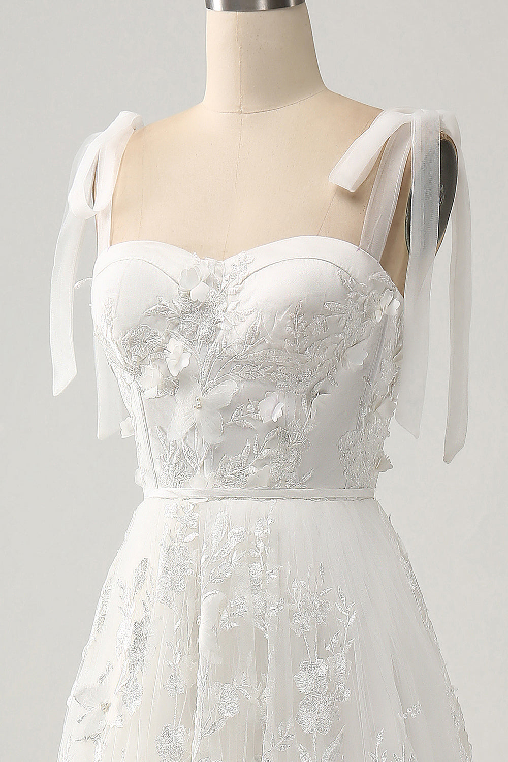 Ivory A-Line Spaghetti Straps Wedding Dress with Appliques