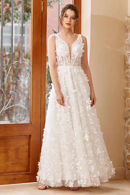 White Appliques Tulle Wedding Dress