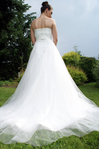 A-line Strapless Floor Length Tulle Applique Beaded Bow Wedding Dress