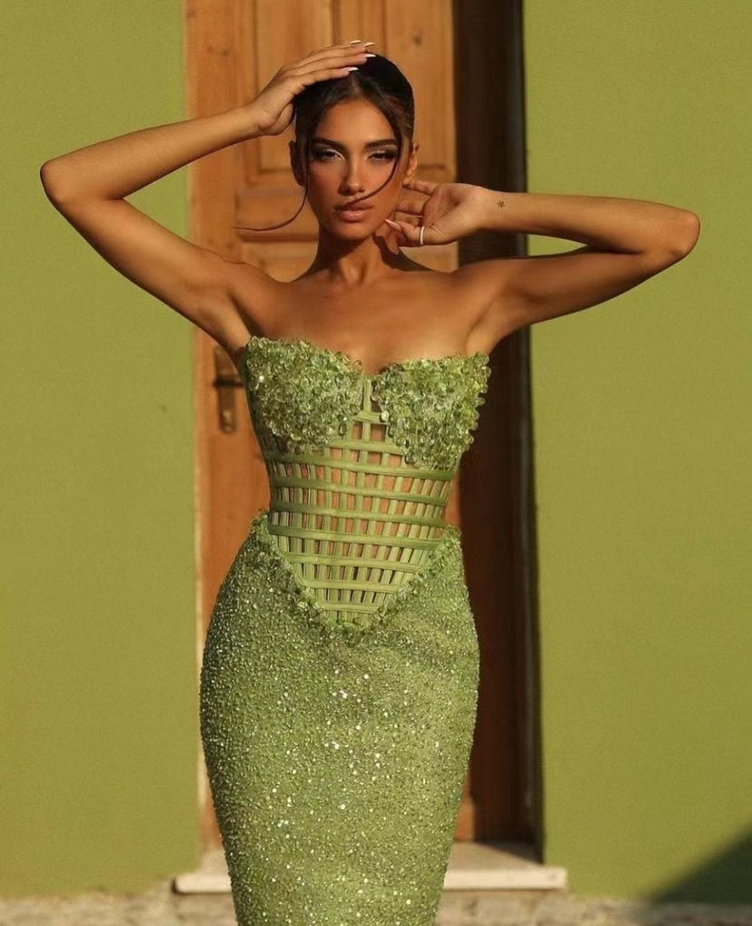 Green off-the-shoulder long Mermaid Prom Dress With Beadings