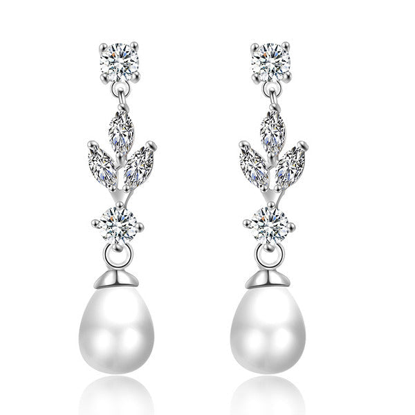 Elegant Oval Cubic Zirconia/Pearl Drop Earrings