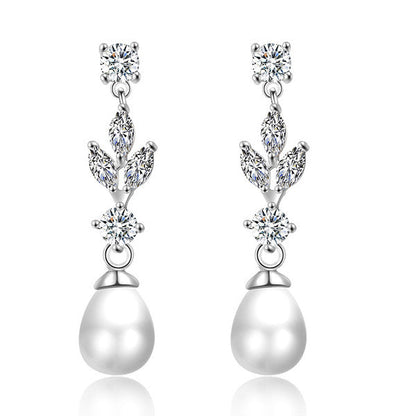 Elegant Oval Cubic Zirconia/Pearl Drop Earrings