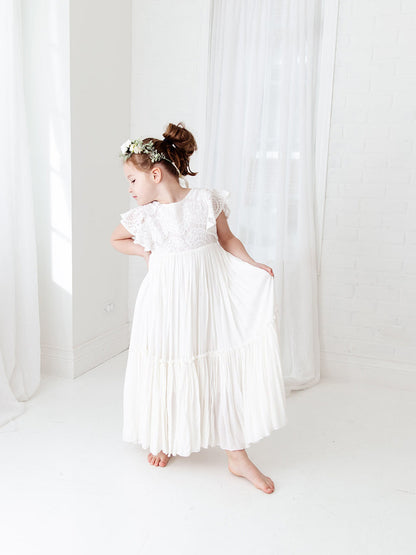 Cute A-Line/Princess Round Neck Sleeveless Flower Girl Dresses with Appliques & Pleats