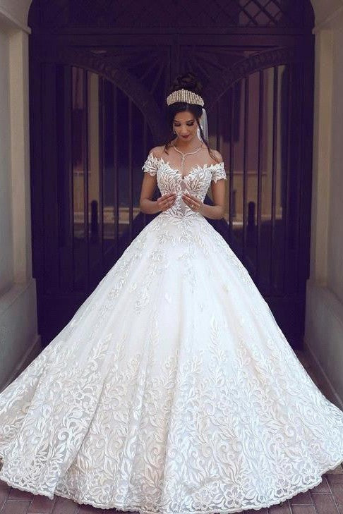 Amazing Off the Shoulder Lace New Short Sleeve Long Wedding Dresses