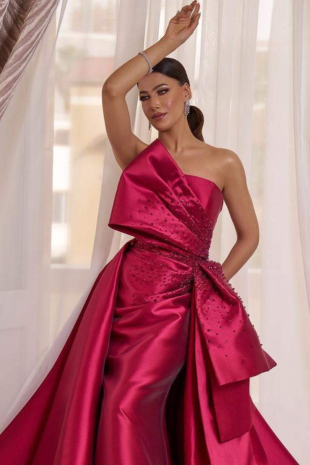 edgynewlook Glamorous Fuchsia Satin Strapless Sleeveless Long Bow Prom Dress with Beadings