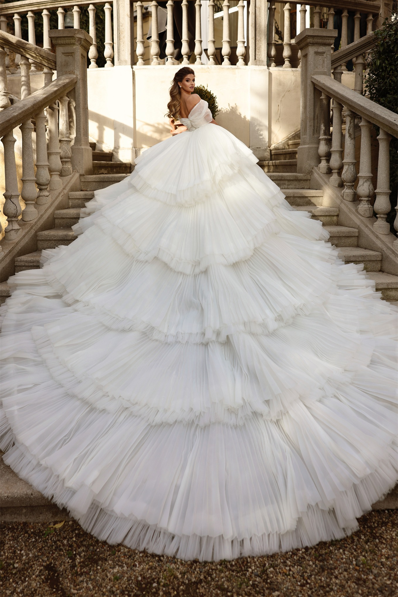 Ball Gown Off-the-shoulder Sweetheart Floor-length Sleeveless Backless multiple layers Wedding Dress