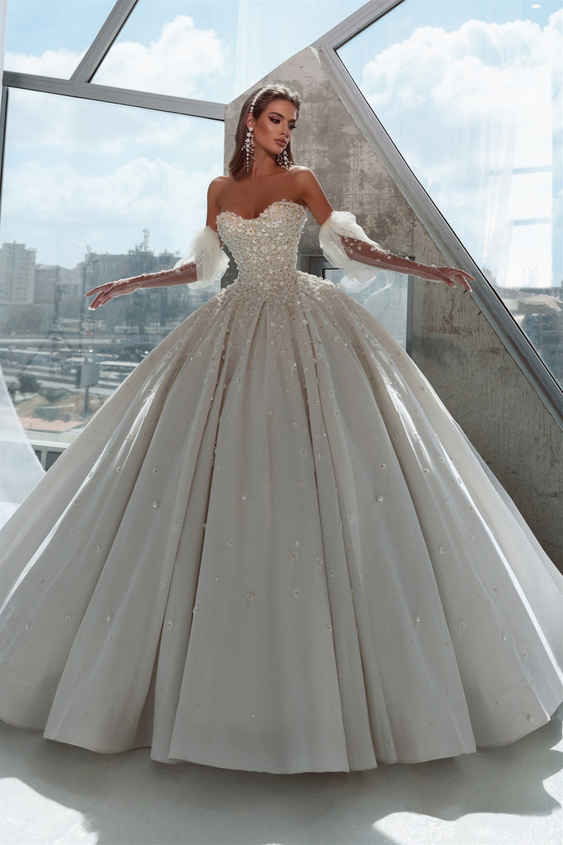 Ball Gown Sequined Strapless Sweetheart Gloves Floor-length Sleeveless Open Back Wedding Dress