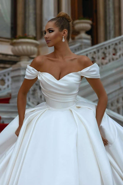 Ball Gown Sweetheart Sleeveless Off-the-shoulder Floor-length Sleeveless Wedding Dress