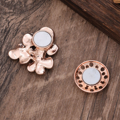 High-end Elegant Enamel Flower Magnetic Alloy Brooch Accessories