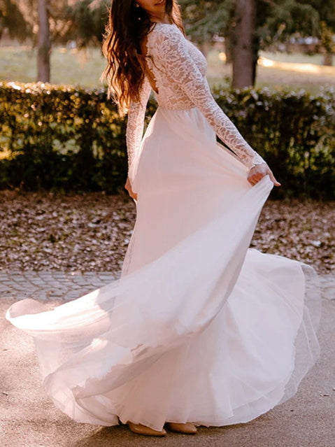 A-Line/Princess Scoop Floor-length Wedding Dress