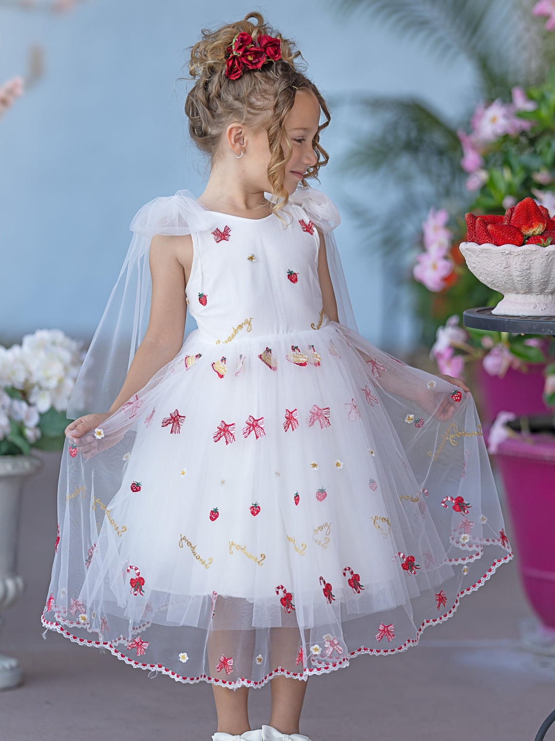 Tulle Knee-length Strawberry Embroidery Flower Girl Dress