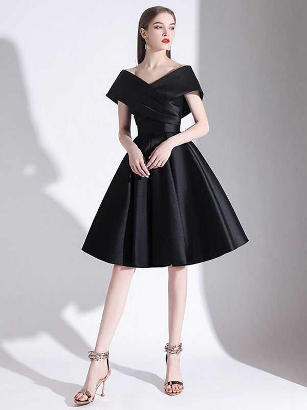 Charming Evening Dress A-Line V-Neck Knee-Length Short Sleeves Lace-up Pleated Satin Fabric Cocktail Dress Little Black Dress