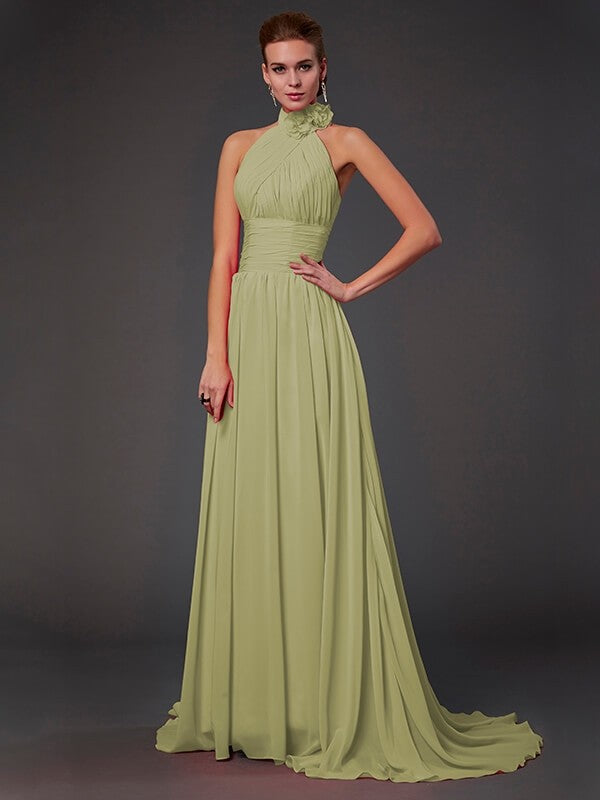 Charming Halter Sleeveless Hand-Made Flower Long Chiffon Bridesmaid Dresses