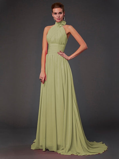 Charming Halter Sleeveless Hand-Made Flower Long Chiffon Bridesmaid Dresses