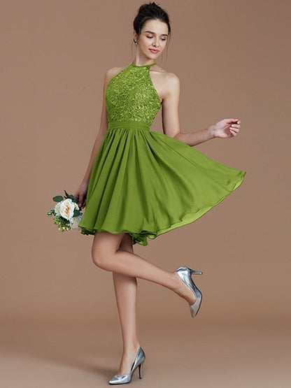 Charming Halter Sleeveless Lace Short/Mini Chiffon Bridesmaid Dresses