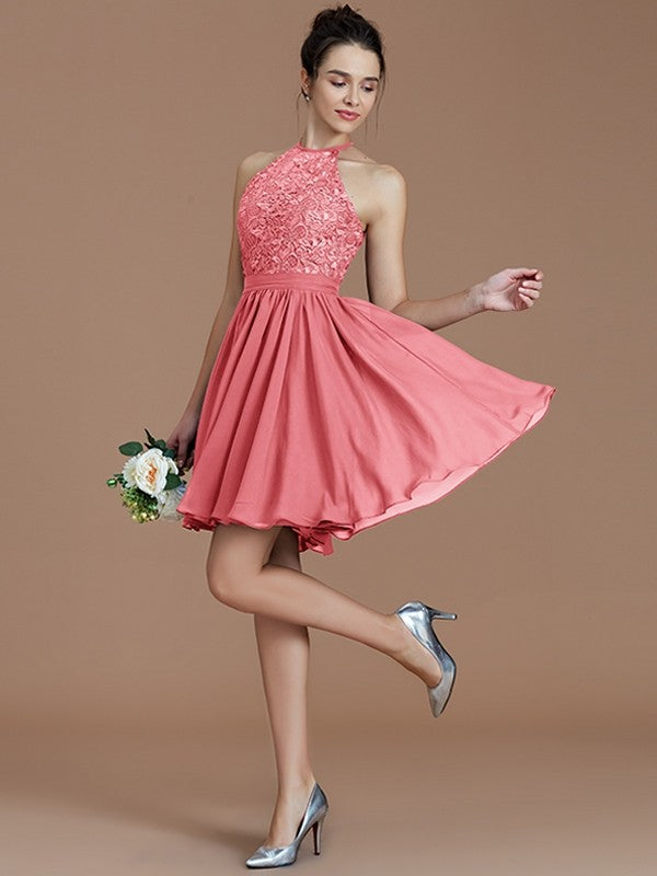 Charming Halter Sleeveless Lace Short/Mini Chiffon Bridesmaid Dresses