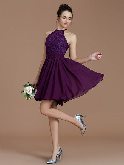 Charming Halter Sleeveless Lace Short/Mini Chiffon Bridesmaid Dresses