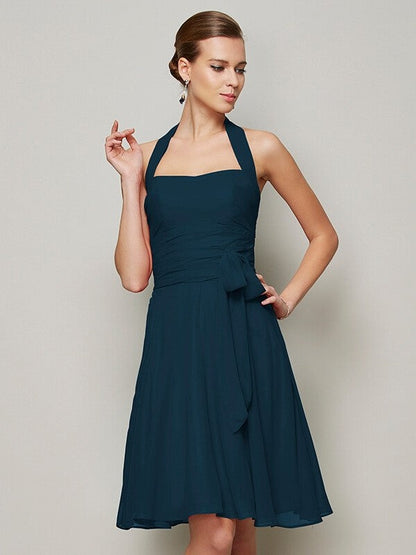 Charming Halter Sleeveless Pleats Bowknot Short Chiffon Bridesmaid Dresses