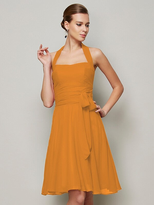 Charming Halter Sleeveless Pleats Bowknot Short Chiffon Bridesmaid Dresses