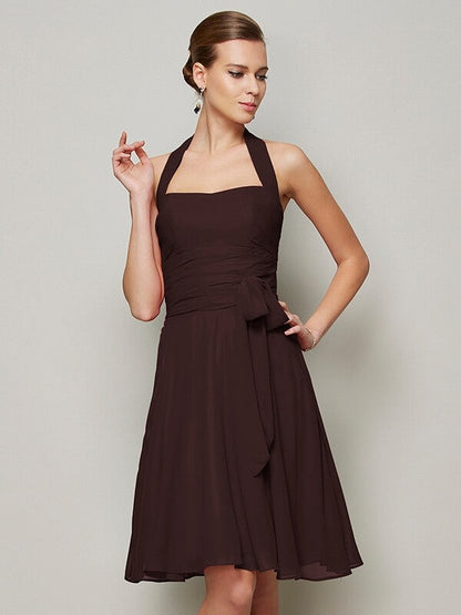 Charming Halter Sleeveless Pleats Bowknot Short Chiffon Bridesmaid Dresses