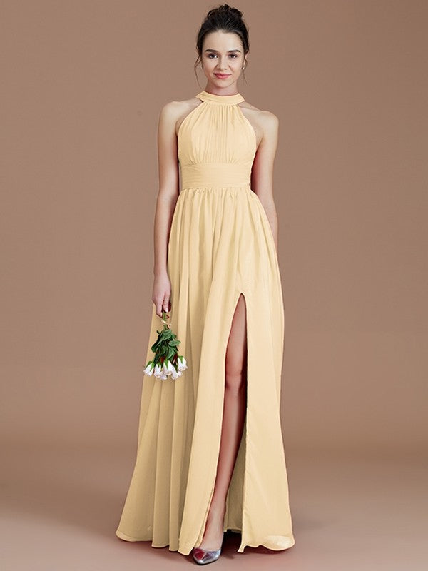 Charming Halter Sleeveless Ruched Chiffon Bridesmaid Dresses