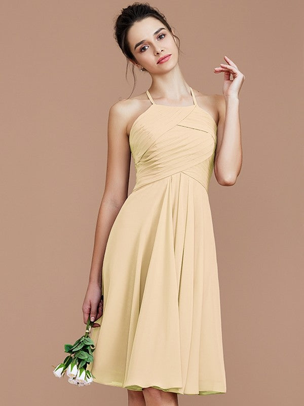 Charming Halter Sleeveless Ruched Short/Mini Chiffon Bridesmaid Dresses