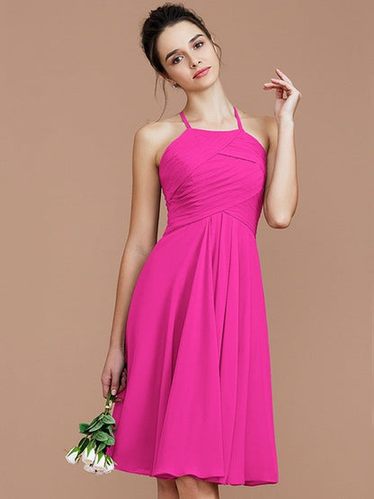 Charming Halter Sleeveless Ruched Short/Mini Chiffon Bridesmaid Dresses