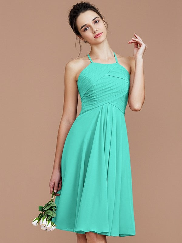 Charming Halter Sleeveless Ruched Short/Mini Chiffon Bridesmaid Dresses