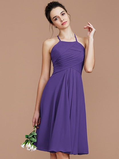 Charming Halter Sleeveless Ruched Short/Mini Chiffon Bridesmaid Dresses