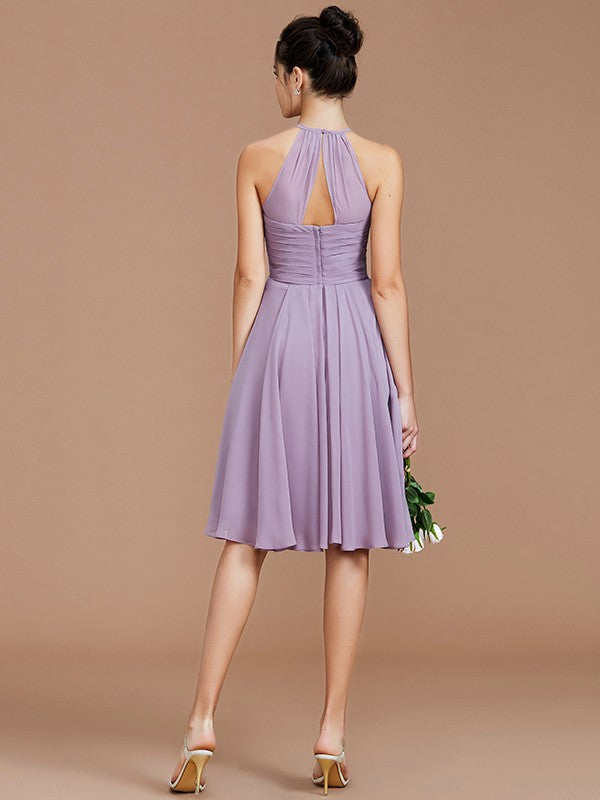 Charming Halter Sleeveless Ruched Short/Mini Chiffon Bridesmaid Dresses