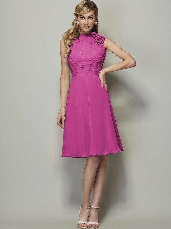 Charming High Neck Sleeveless Pleats Short Chiffon Bridesmaid Dresses