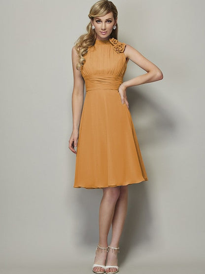 Charming High Neck Sleeveless Pleats Short Chiffon Bridesmaid Dresses