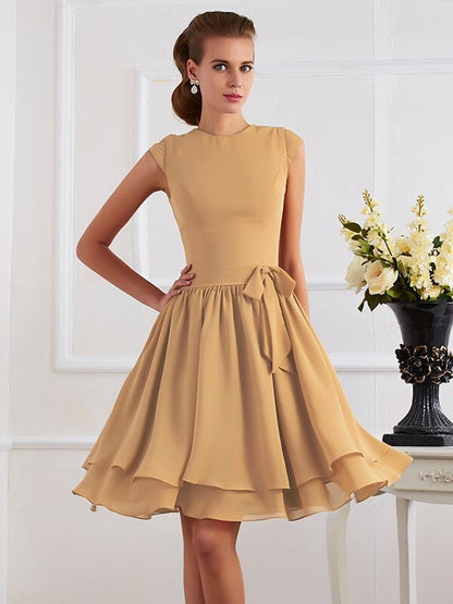 Charming High Neck Sleeveless Sash/Ribbon/Belt Short Chiffon Bridesmaid Dresses