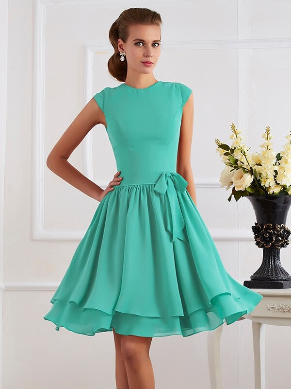 Charming High Neck Sleeveless Sash/Ribbon/Belt Short Chiffon Bridesmaid Dresses