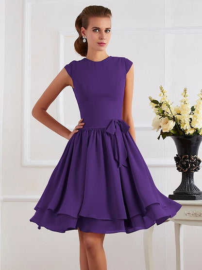 Charming High Neck Sleeveless Sash/Ribbon/Belt Short Chiffon Bridesmaid Dresses